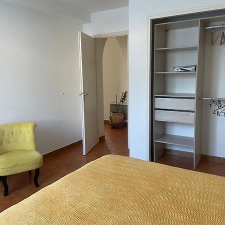 T2 En Rez De Villa Sanary-sur-Mer Bagian luar foto